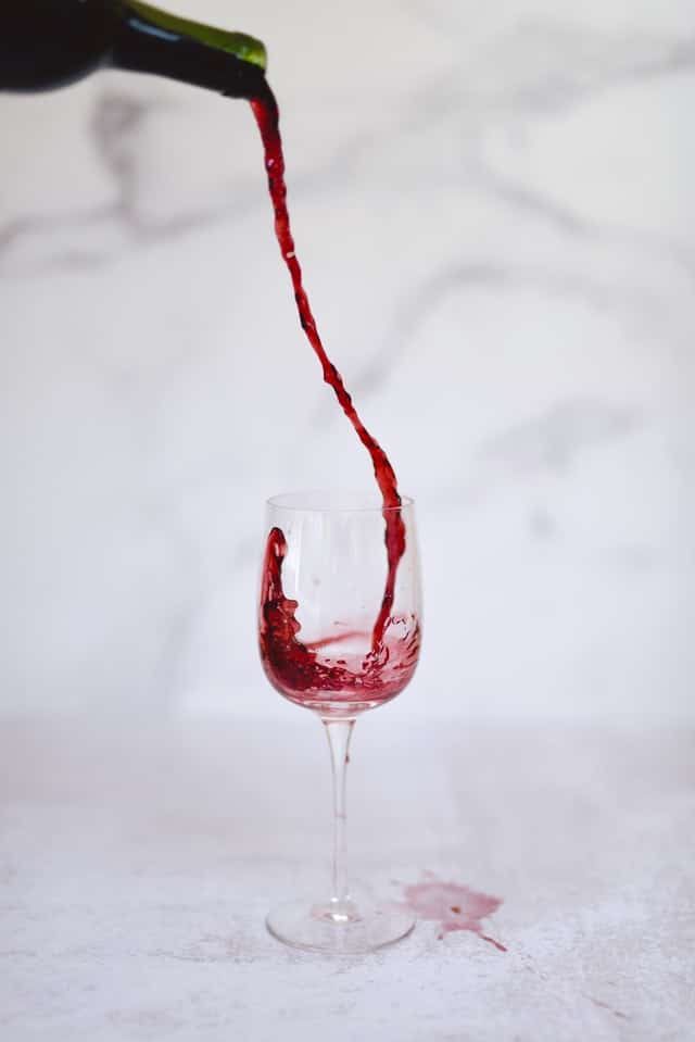 Best Ways to Remove Red Wine Stains
