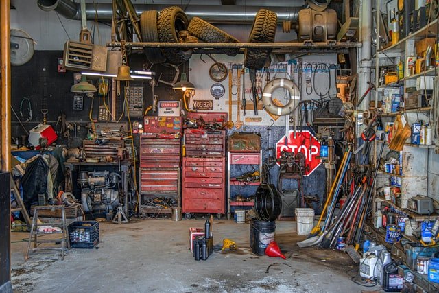How to Organize Your Garage on a Budget